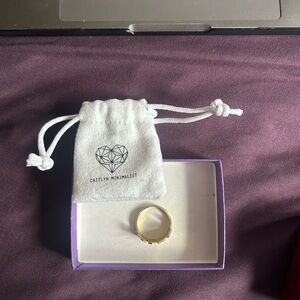 Caitlyn Minimalist Gold Women's Cityscape Seattle Ring